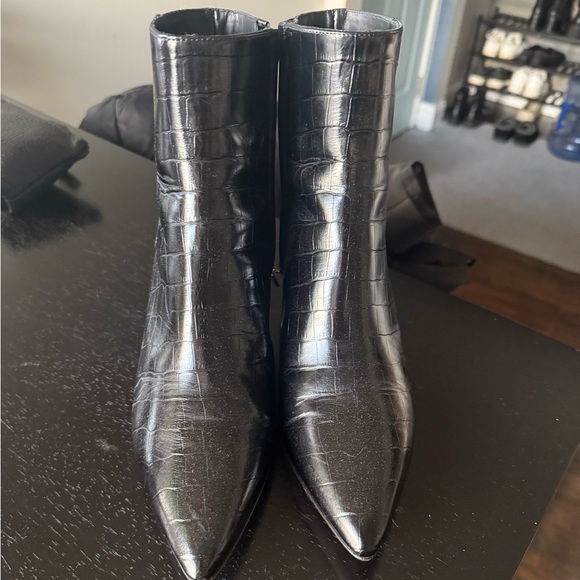 Thursday Luna Boots - Picture 2 of 4